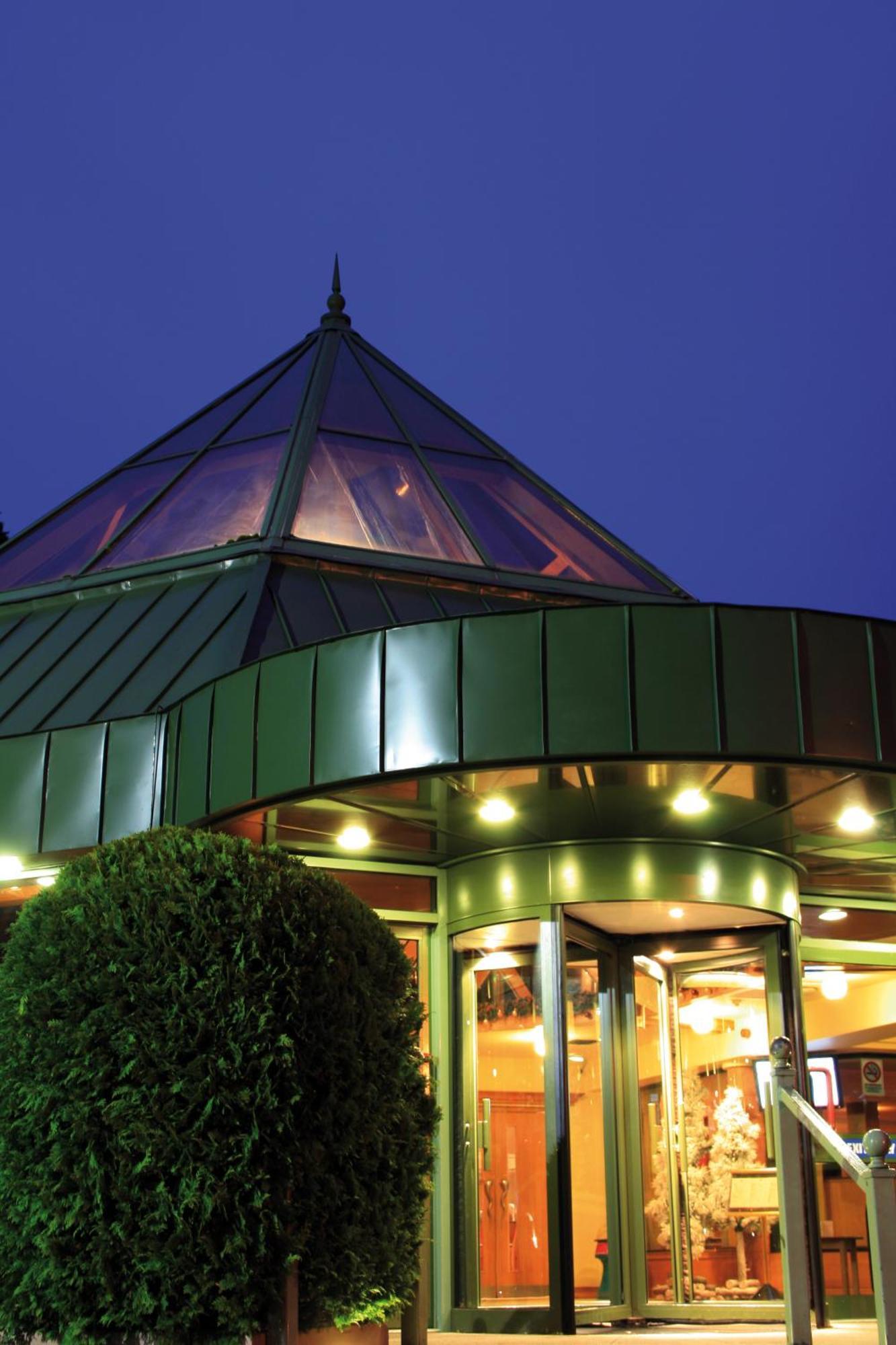 Silverbirch Hotel Omagh Esterno foto